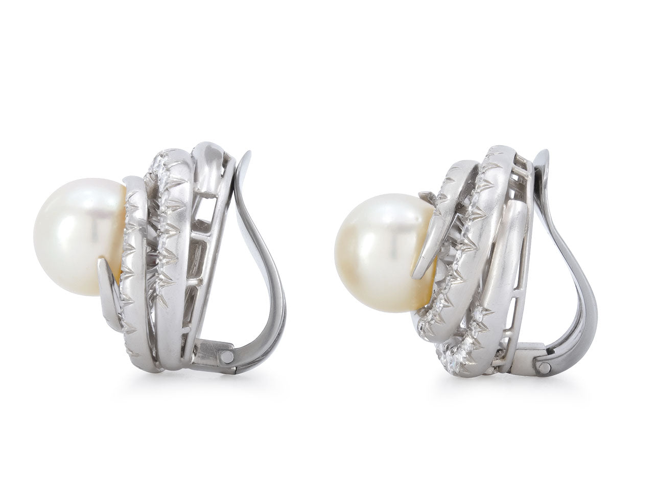 Pearl and Diamond Earrings in 14K White Gold