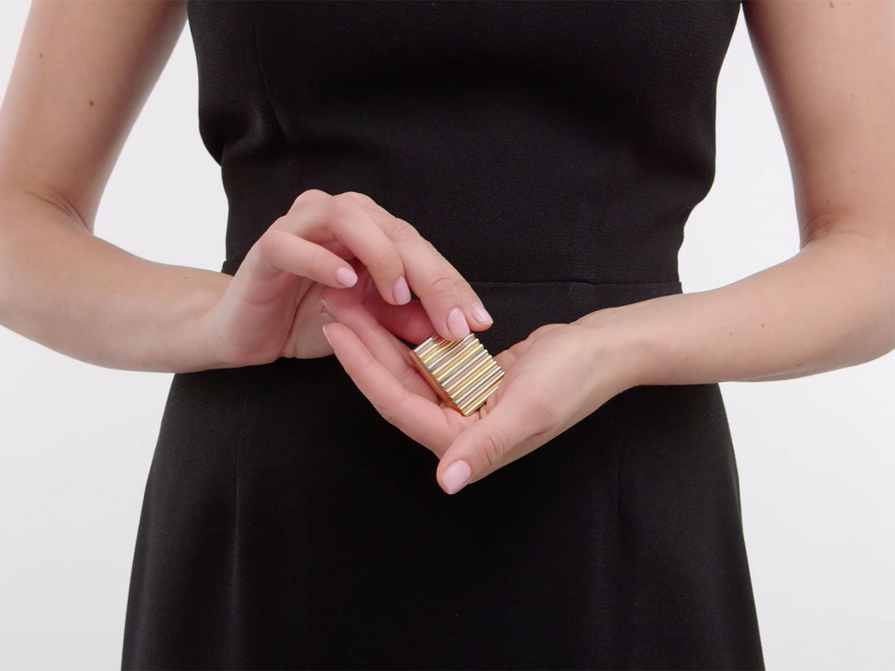 Retro Pillbox in 18K Tricolor Gold