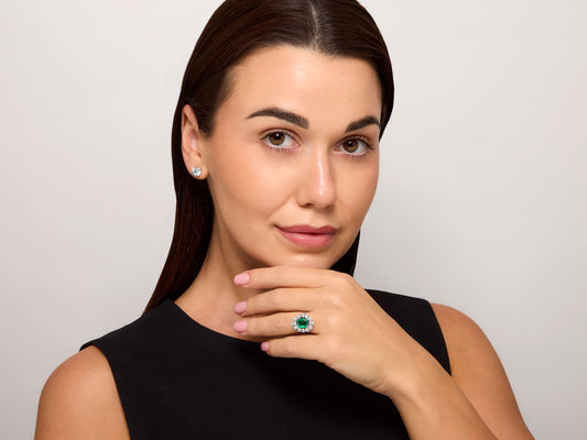 Mellerio dits Meller Mid-Century Emerald, Colombian, and Diamond Ring in Platinum