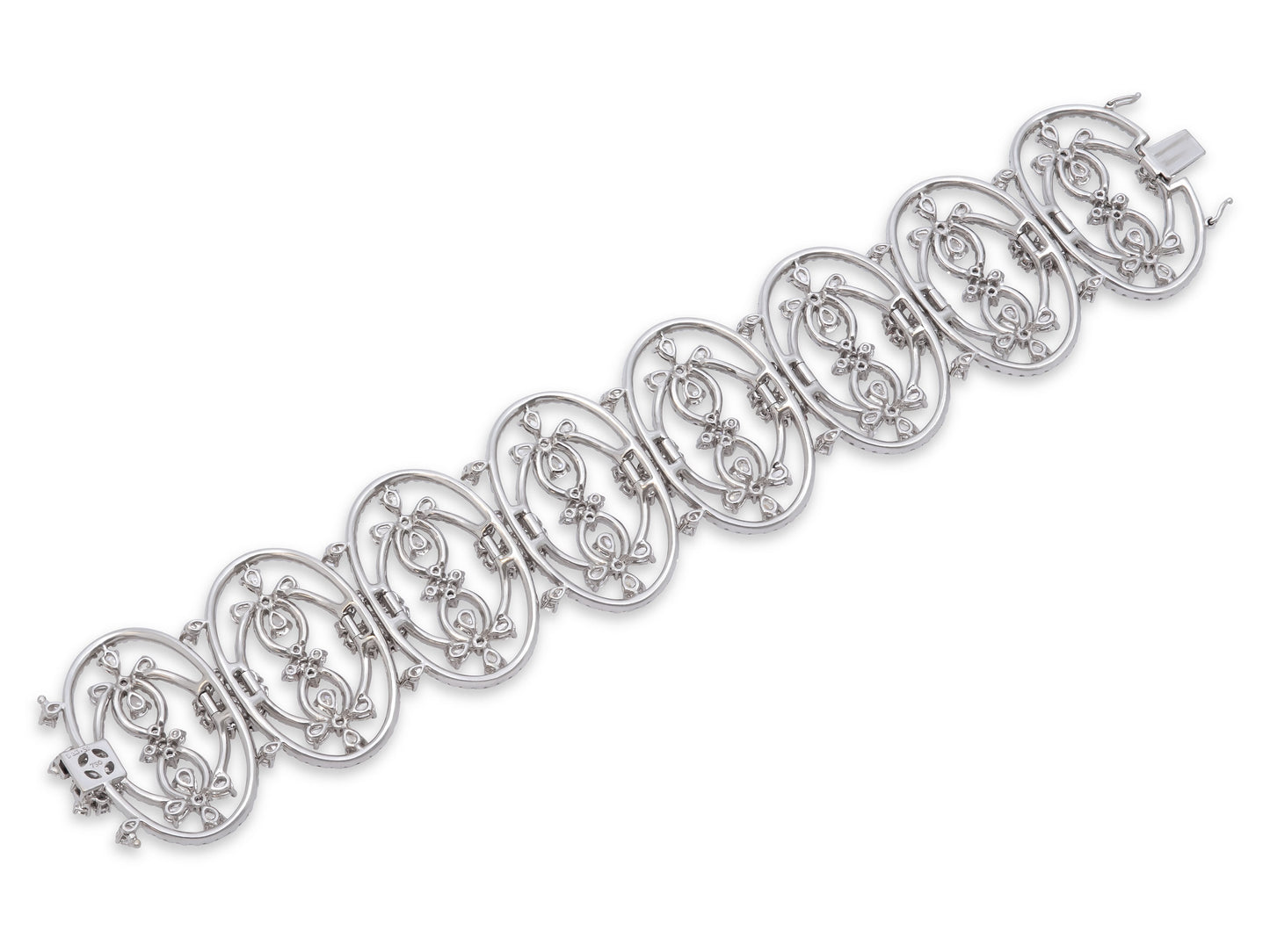Diamond Bracelet in 18K White Gold
