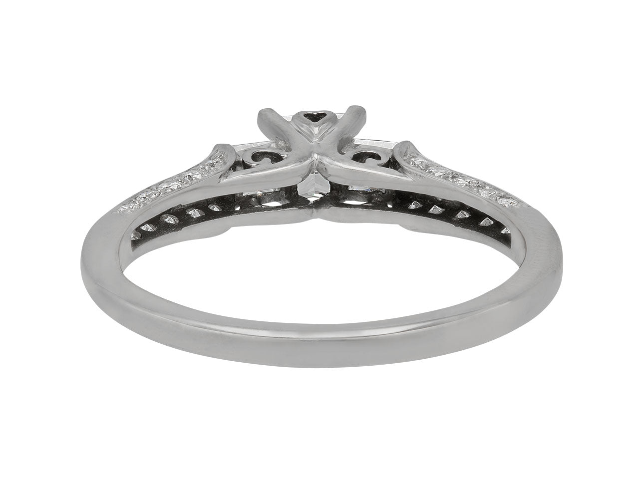Princess-cut Diamond Ring in 18K Gold
