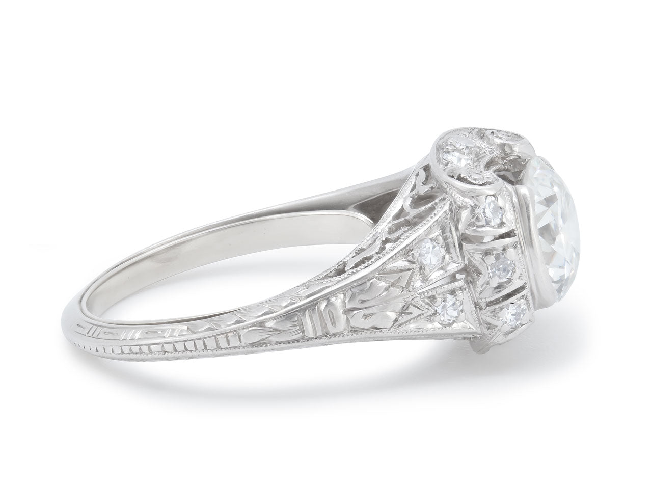 Art Deco Transitional Cut Diamond Ring in Platinum