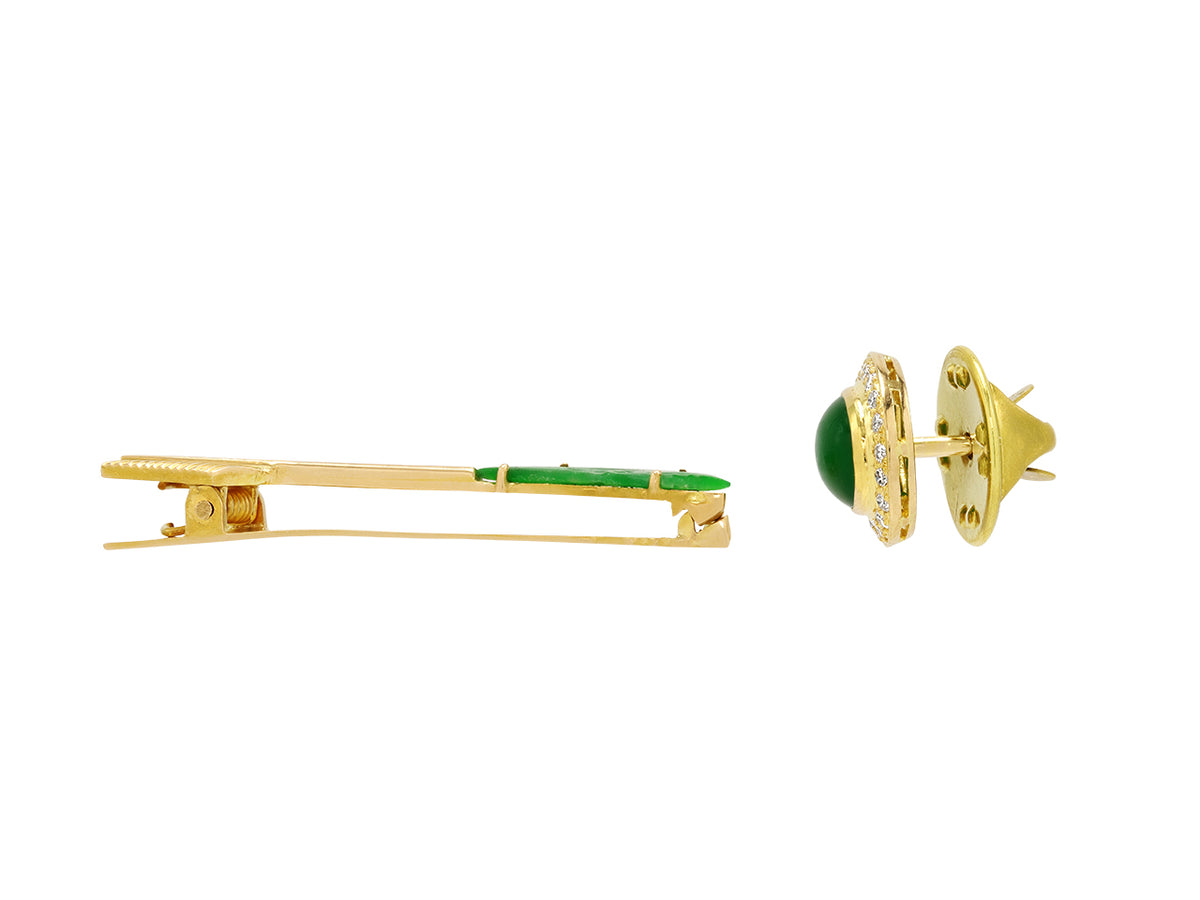 18K yellow gold tie bar and jadeite lapel pin