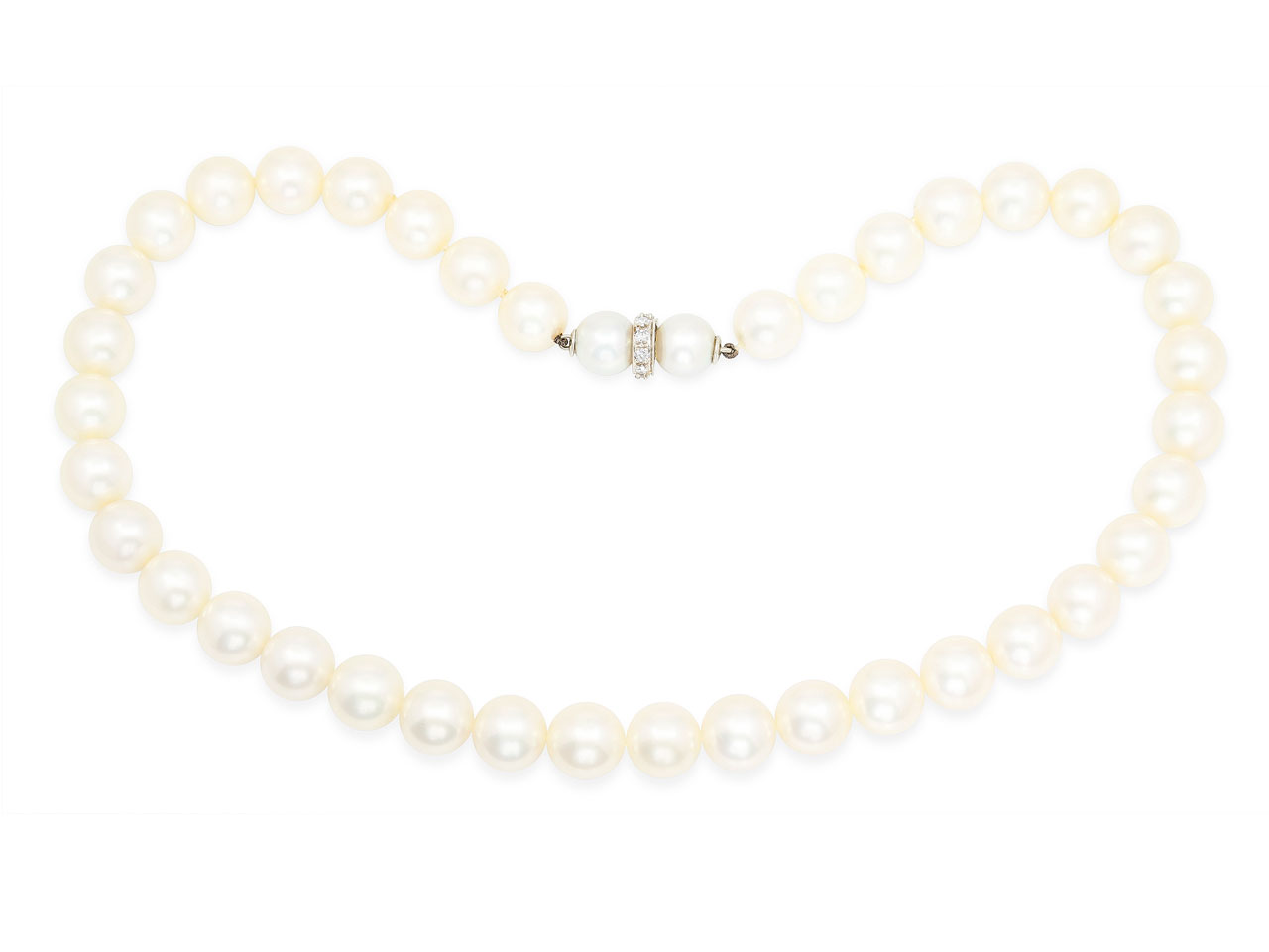 Pearl Necklace, with Diamond 14K White Gold Clasp