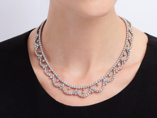 Diamond scalloped garland necklace in white gold