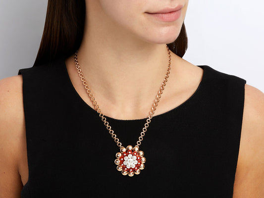 Rose gold pendant with carnelian mother of pearl and diamonds