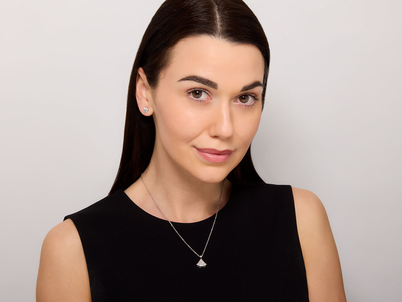 Bulgari 'Diva's Dream' Diamond Necklace in 18K White Gold