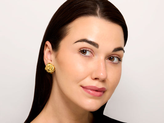 Quilted Earrings in 18K Gold