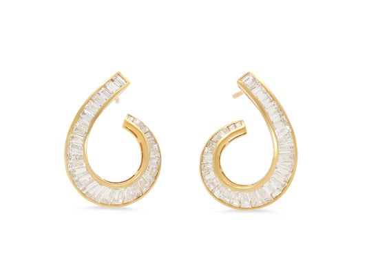 Baguette Diamond Hoops in 18K Gold