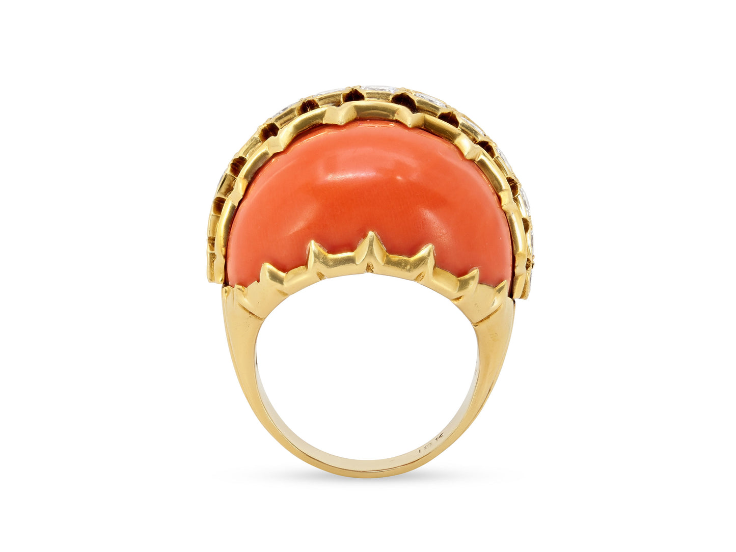 Diamond and Coral Ring in 18K Gold