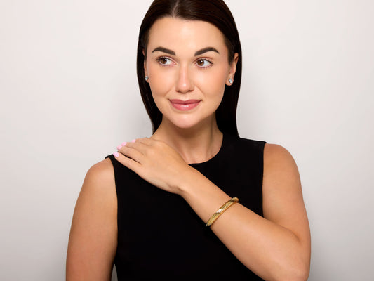 Italian Gold Bangle Bracelet in 18K Gold