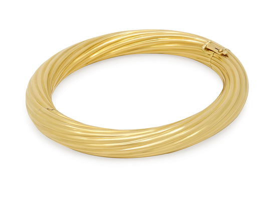 Italian Gold Bangle Bracelet in 18K Gold, fluted hinged yellow gold design from Beladora Collections include Vintage Bracelets and Modern & Contemporary