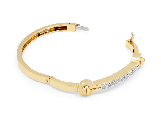 David Webb Nail Head Diamond Bangle in 18K Gold