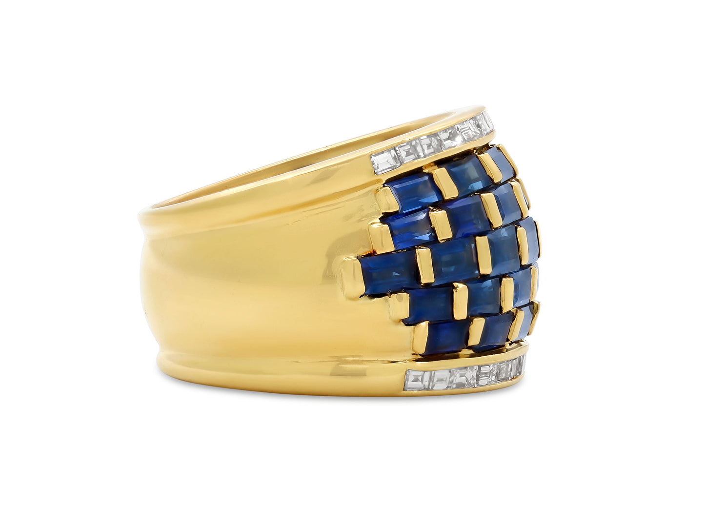 Sapphire and Diamond Ring in 18K Gold