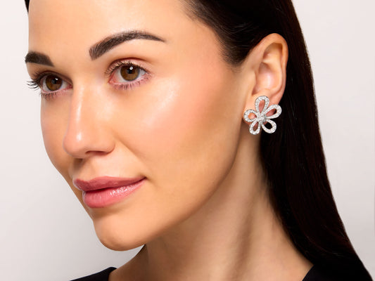 Van Cleef & Arpels 'Flowerlace' Diamond Earrings in 18K White Gold