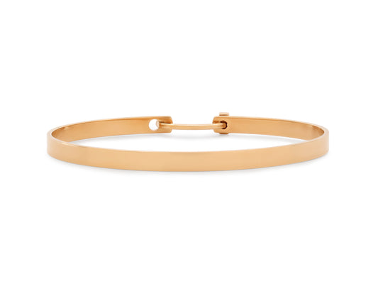 Nouvel Heritage 'Dinner Date' Bangle Bracelet in 18K Gold, 18K yellow gold bangle with an open clasp, by Beladora