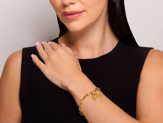 Heart Charm Bracelet in 18K Gold