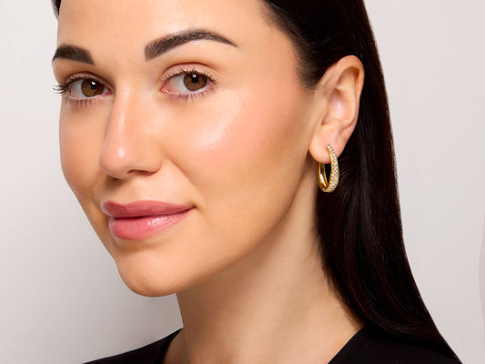 Diamond Hoop Earrings in 18K Gold