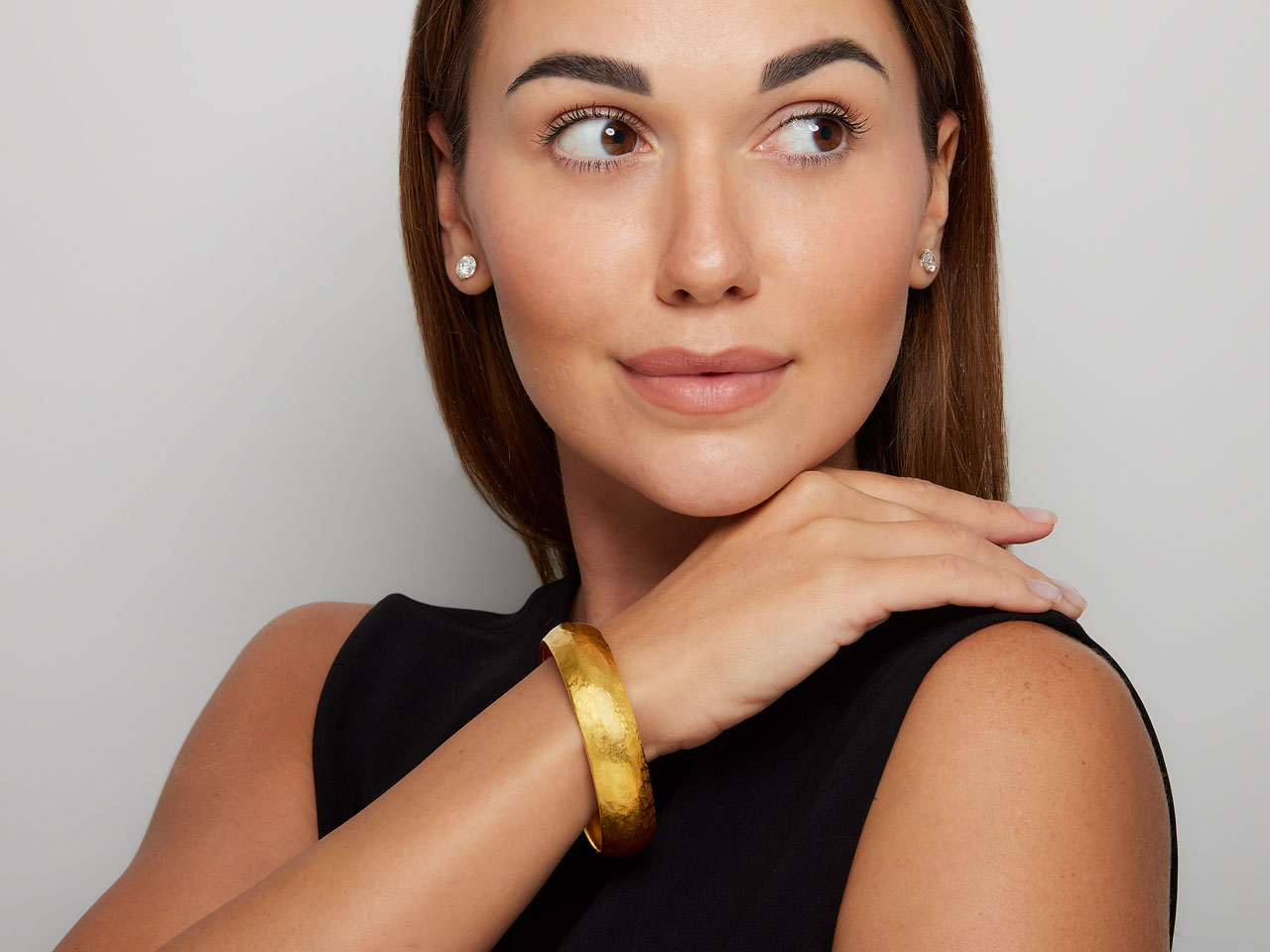 Wide Bangle Bracelet in 24K Gold, by Yossi Harari