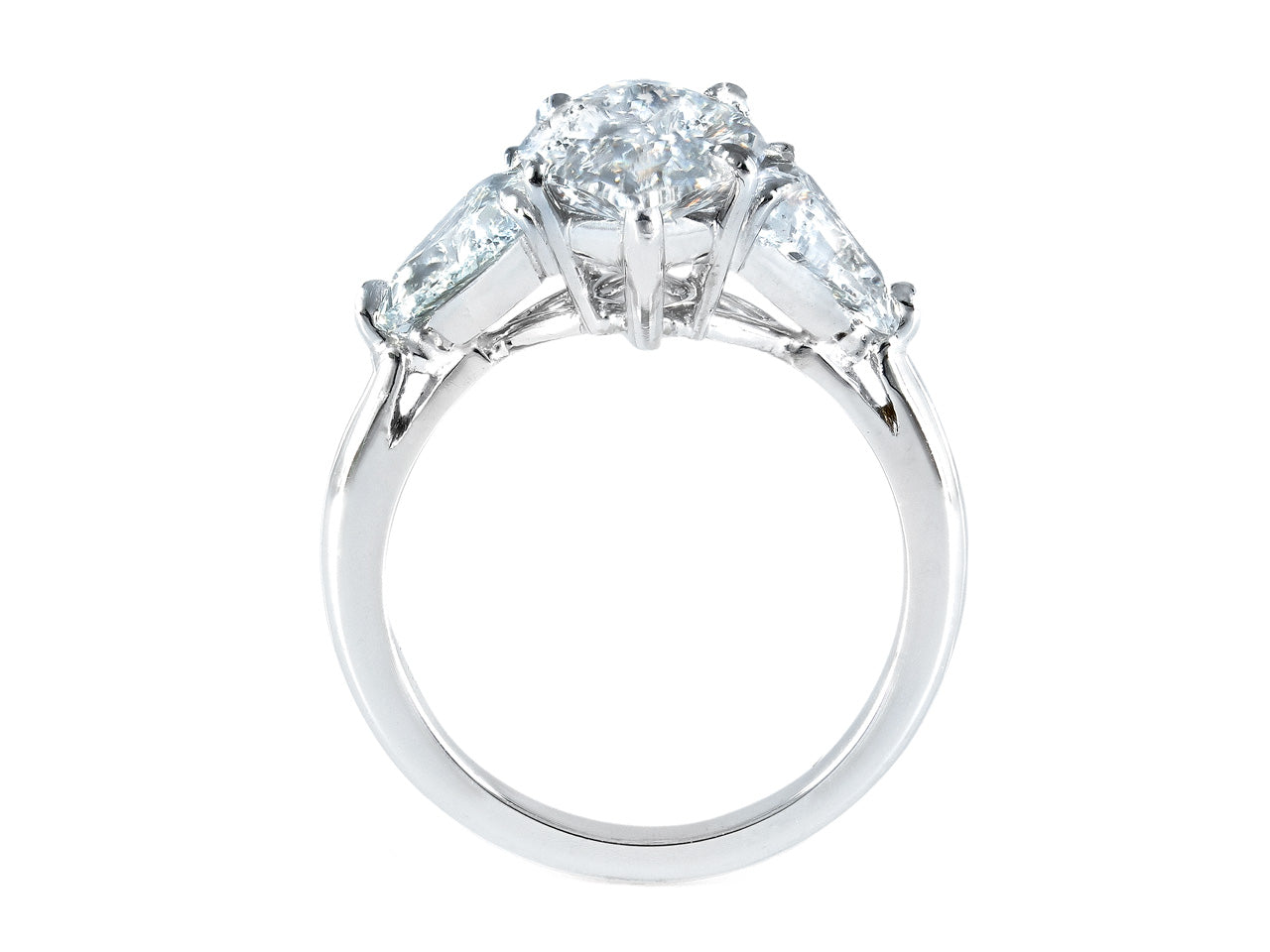 Marquise 'Moval' Diamond Ring in Platinum, 3.70 carat I/VS-1