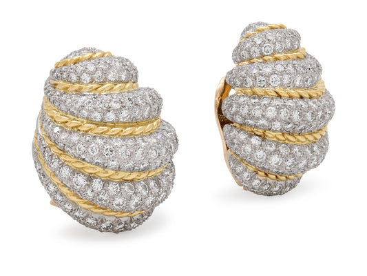 Van Cleef & Arpels Diamond Earrings in 18K Gold