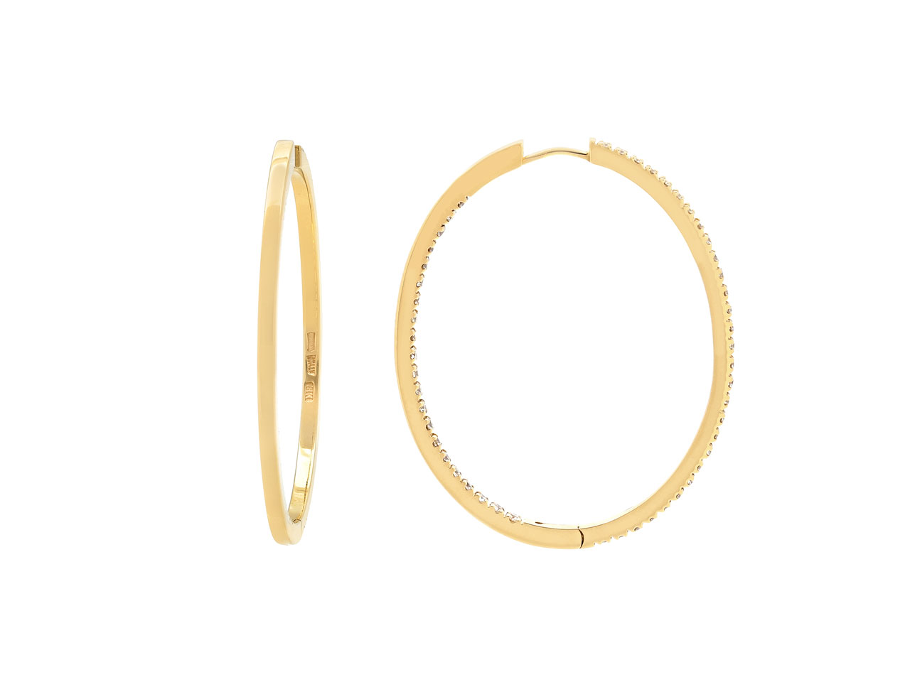 Memoire of Paris Diamond Oval Hoop Earrings in 18K Gold