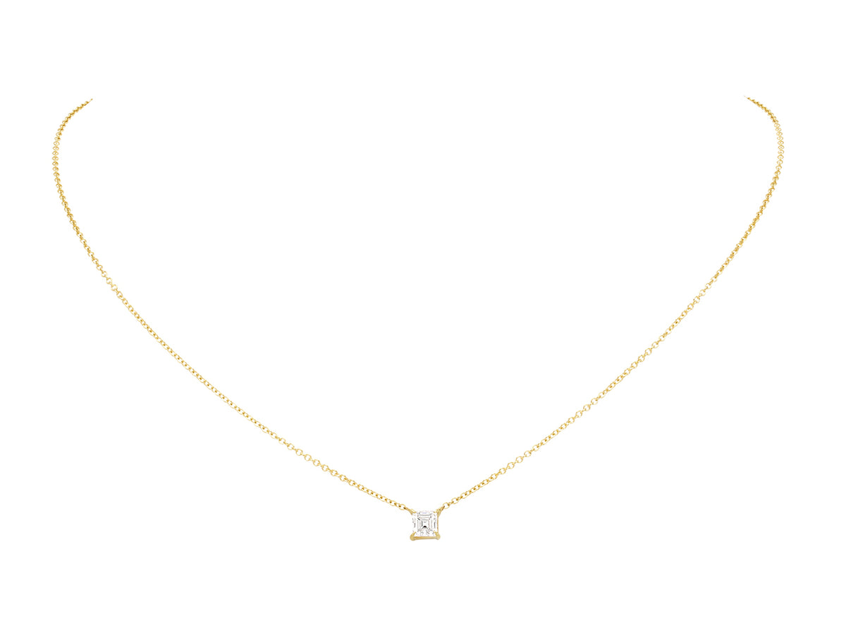 18K yellow gold chain with rectangular step-cut diamond pendant