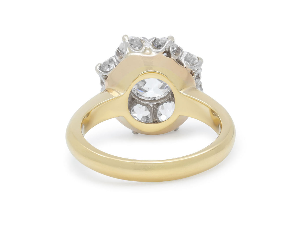 Rear view of a yellow gold diamond cluster ring