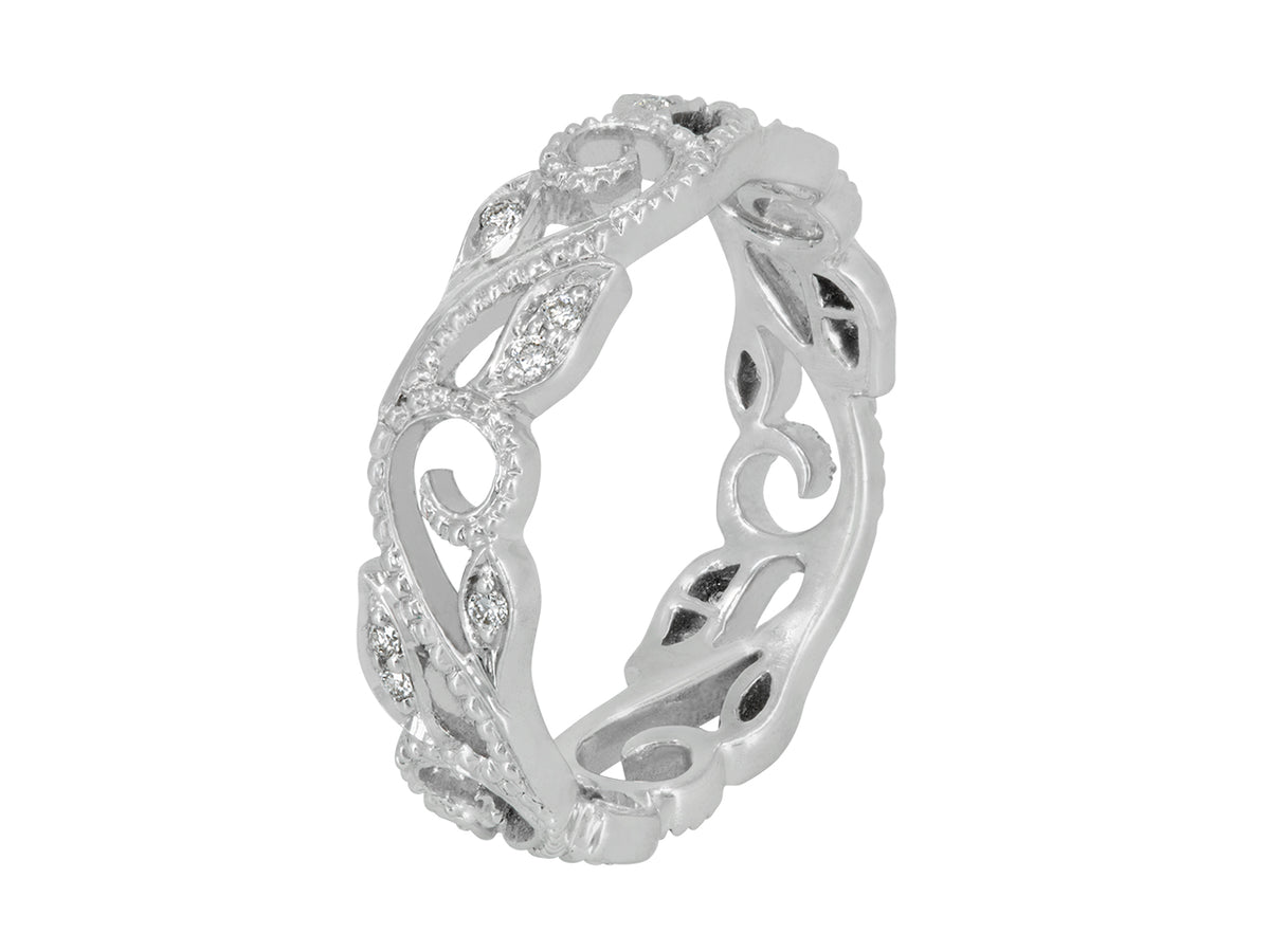 18K white gold ivy motif diamond ring