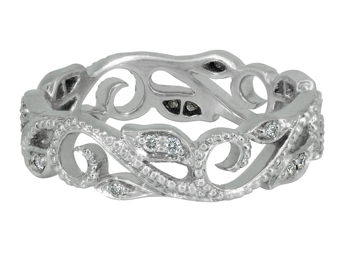 18K white gold ivy ring with diamond set leaves