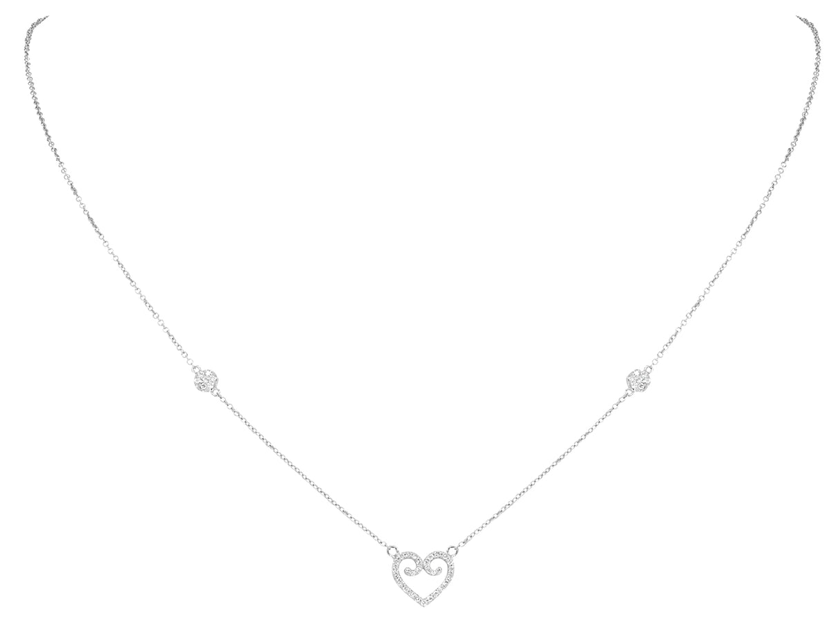 18K white gold necklace with diamond heart pendant