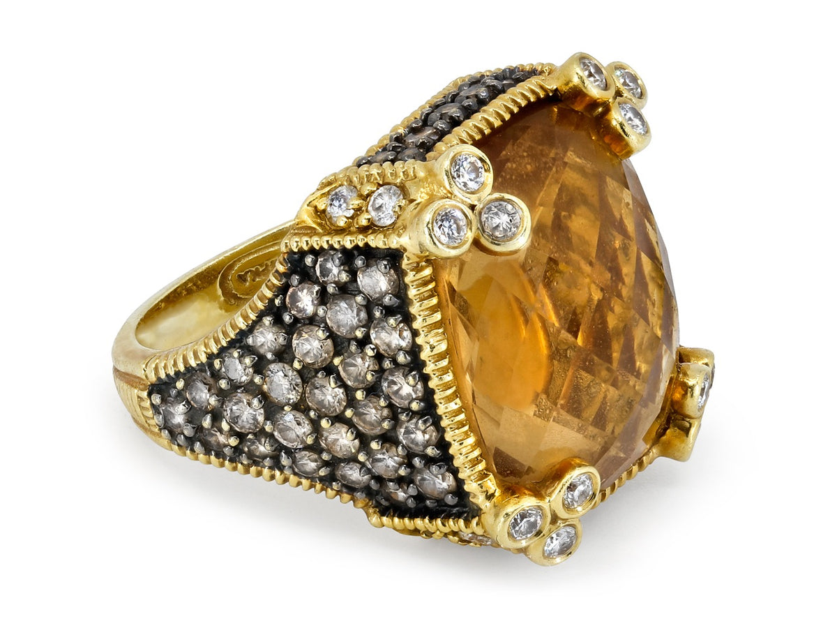 18K gold citrine ring with diamond pave details