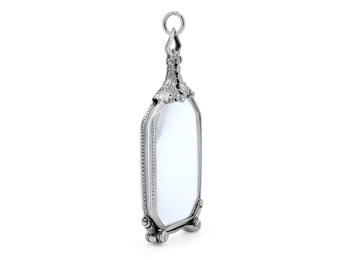 Platinum lorgnette pendant with octagonal lens