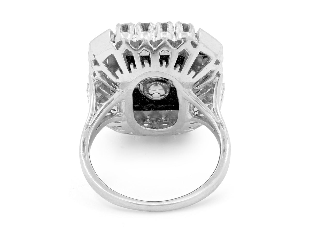 Rear view of white gold ring with onyx and diamonds