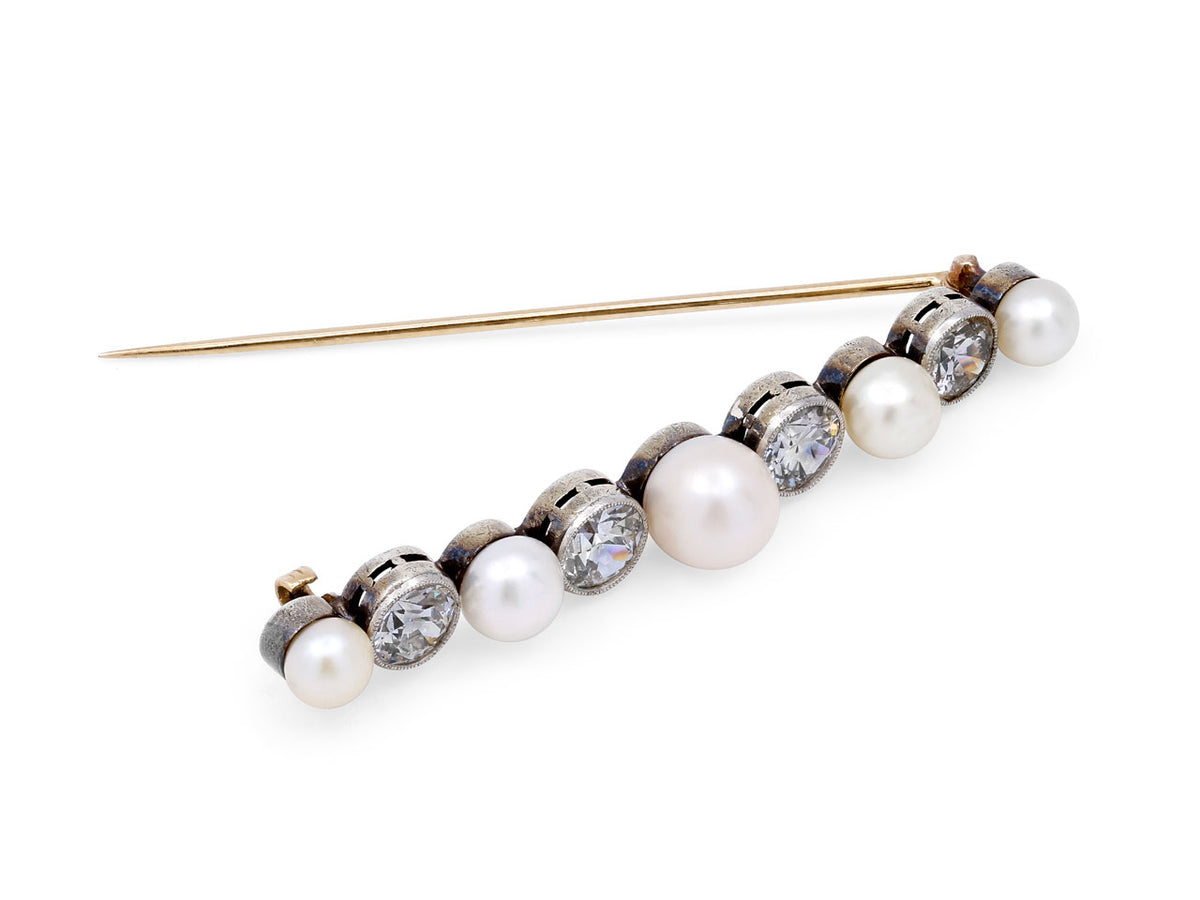 Edwardian pearl and diamond brooch with graduated pearls