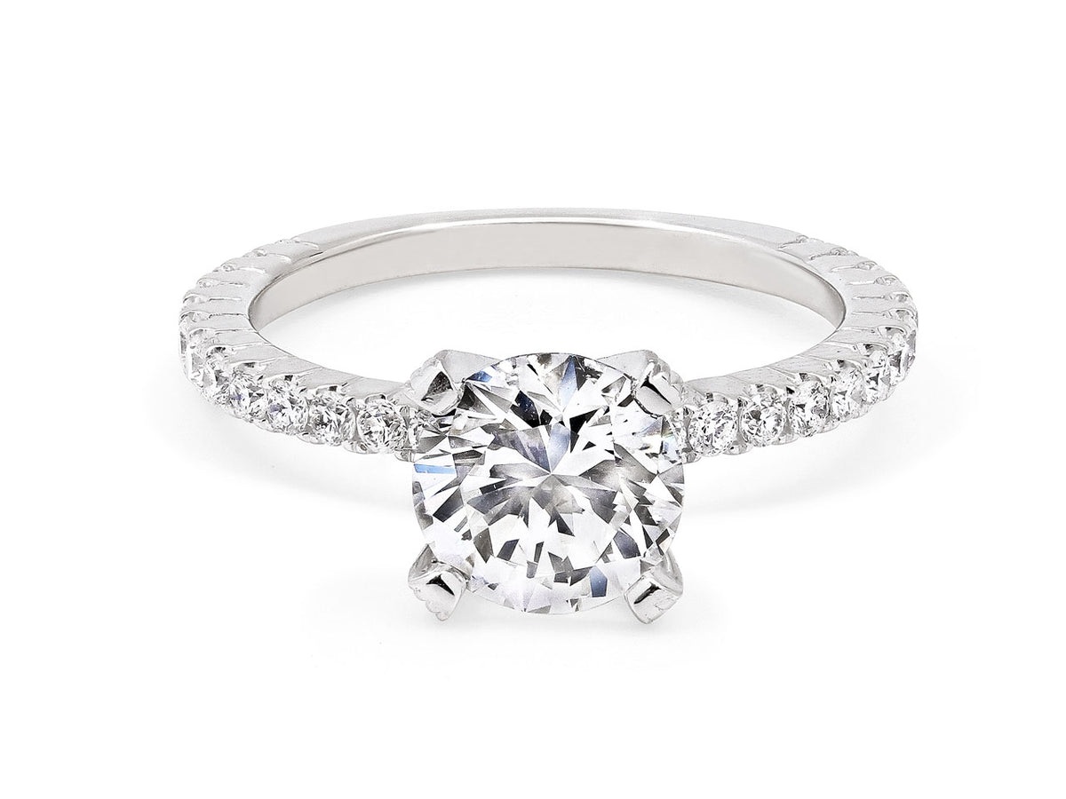 Round diamond ring with pavé 18K white gold band