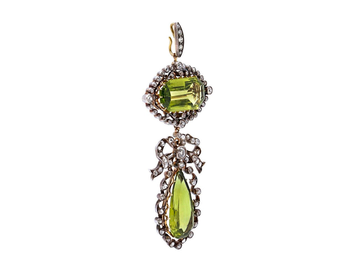 Antique Edwardian pendant with peridot and diamond accents