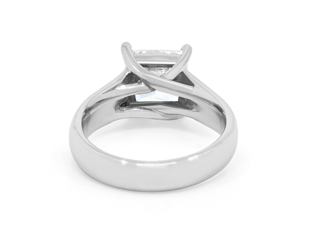 Platinum solitaire ring setting with four prongs
