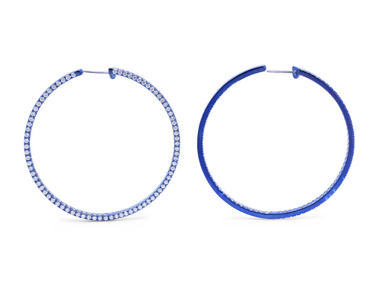 Blue titanium hoop earrings with pavé diamond detail