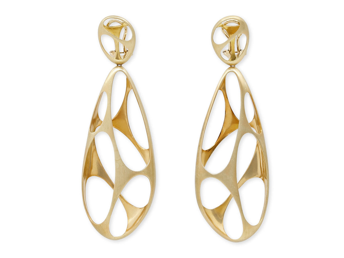 Pair of 18K gold openwork oval drop earrings