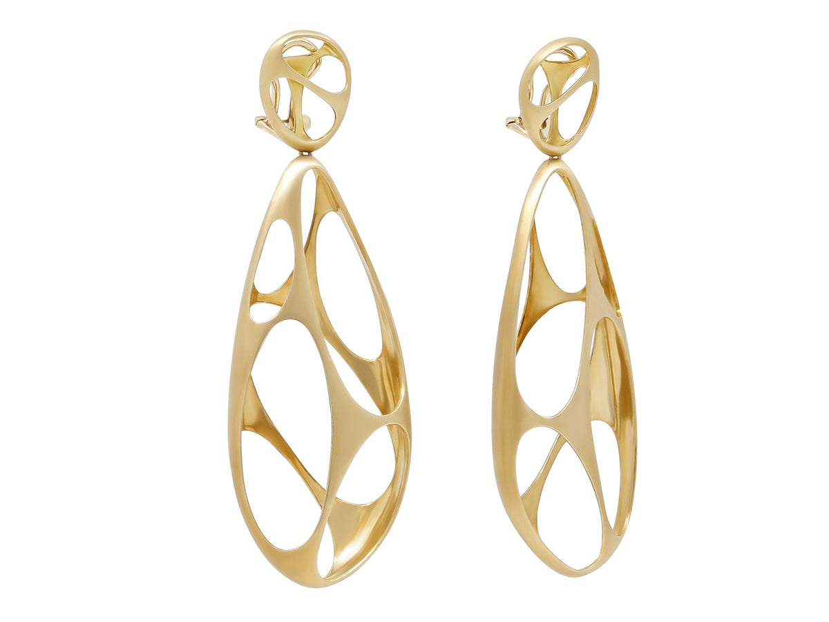 Openwork 18K gold drop earrings with oval forms