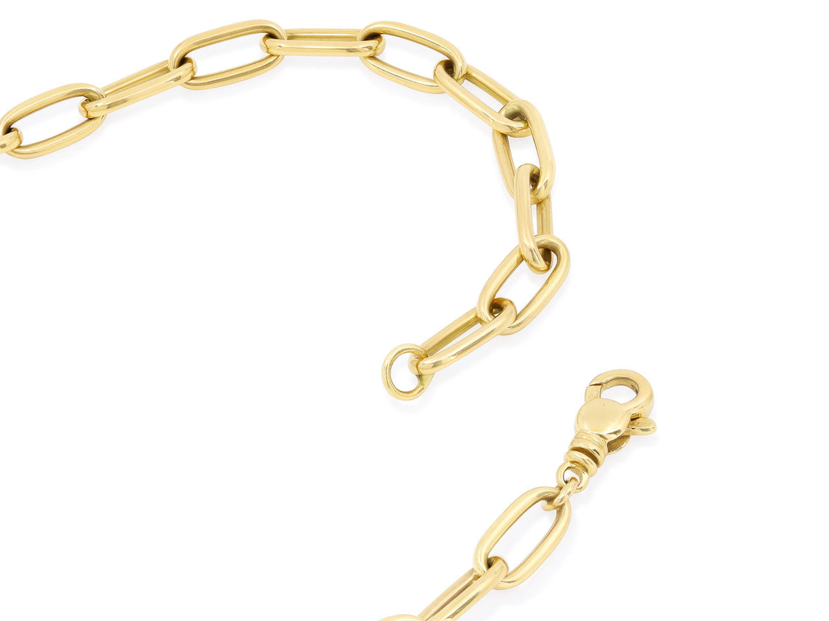 Polished 18K gold oval link chain with lobster clasp