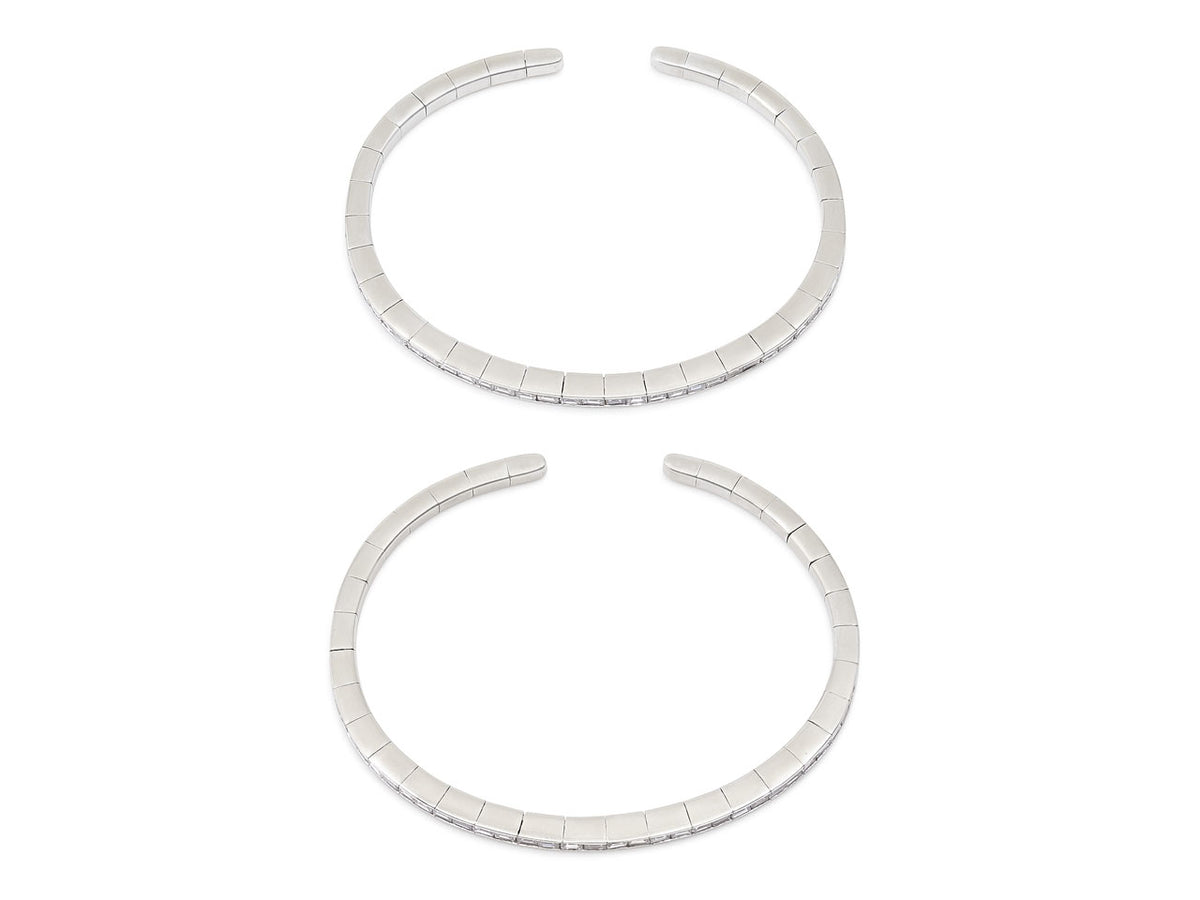 Pair of flexible diamond bangle bracelets in 18K white gold