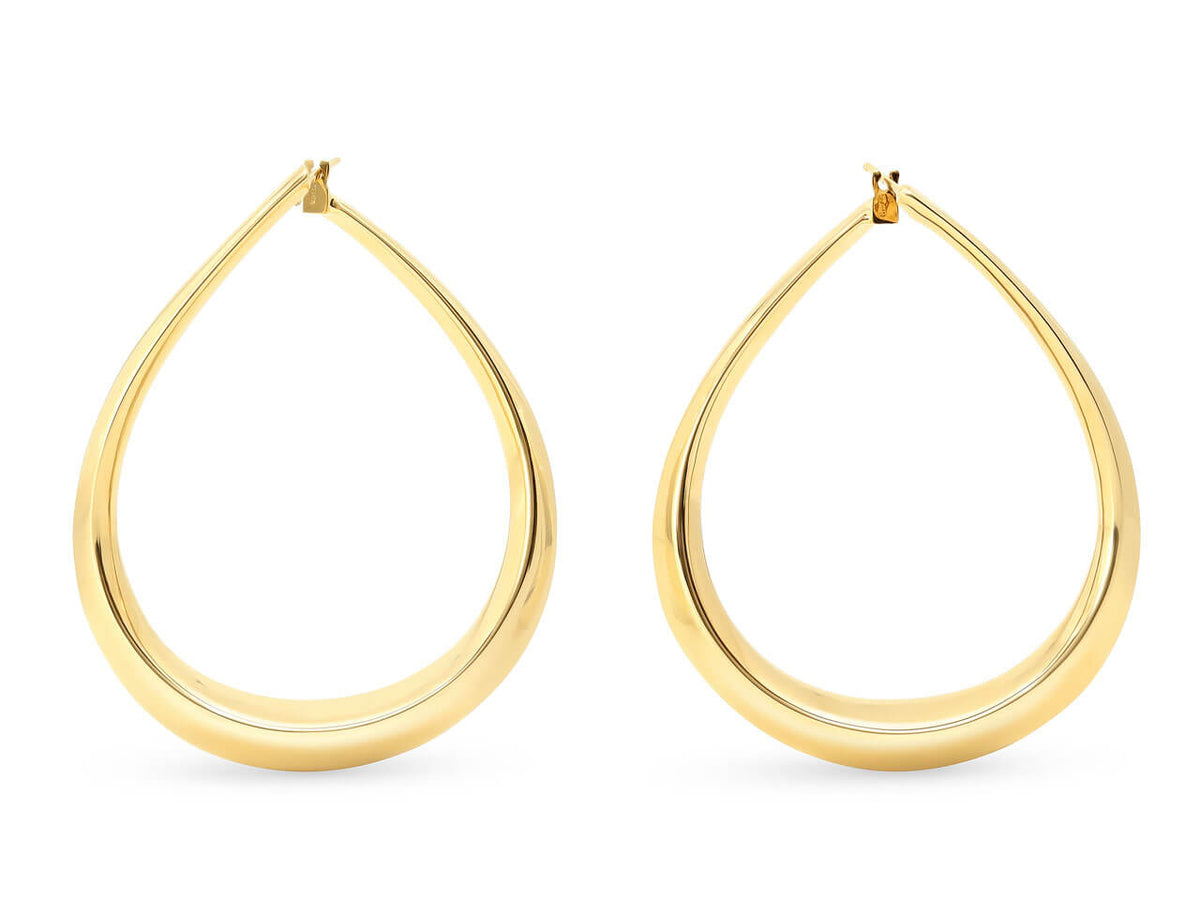 Pair of 18K yellow gold teardrop earrings
