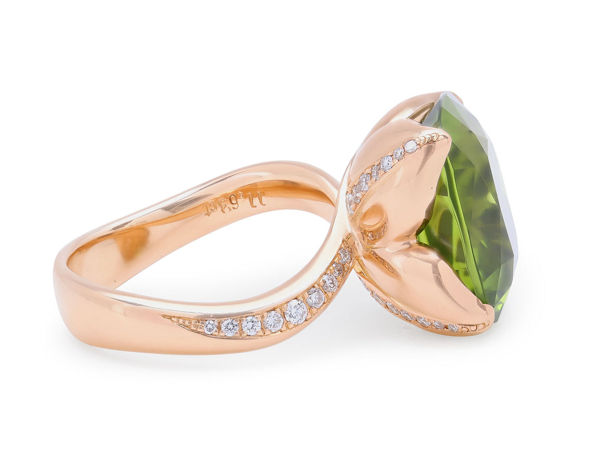 Rose gold ring with peridot and diamond pavé band