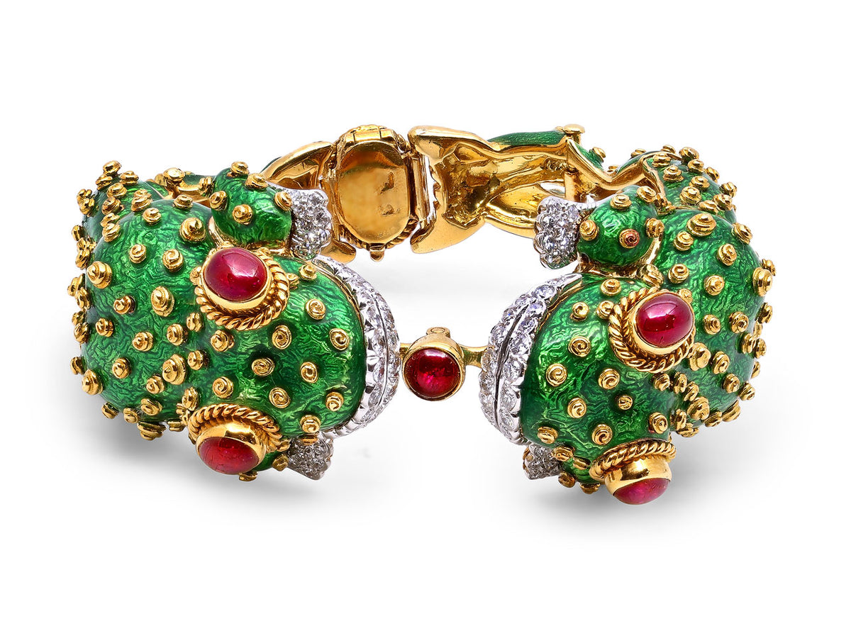 Green enamel frog bracelet with ruby eyes and diamonds