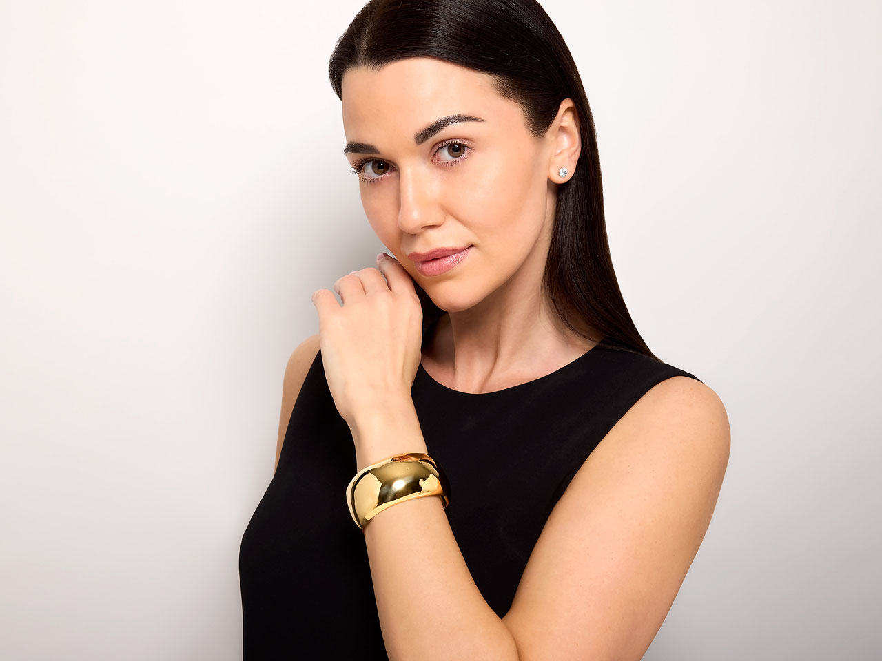 Vintage Weingrill Cuff in 18K Gold