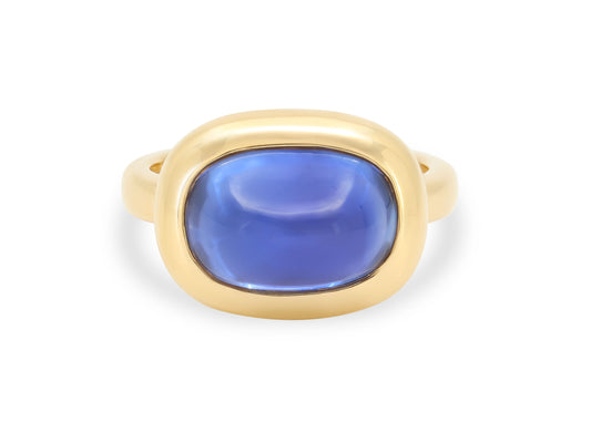 Beladora 'Bespoke' Oval Cabochon Sapphire Ring in 18K Gold