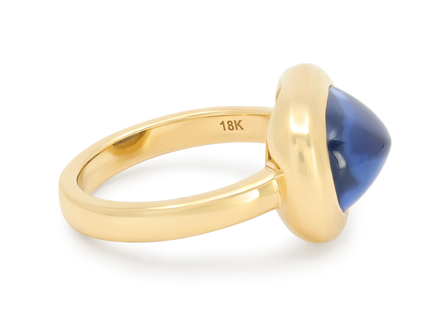 Beladora 'Bespoke' Oval Cabochon Sapphire Ring in 18K Gold