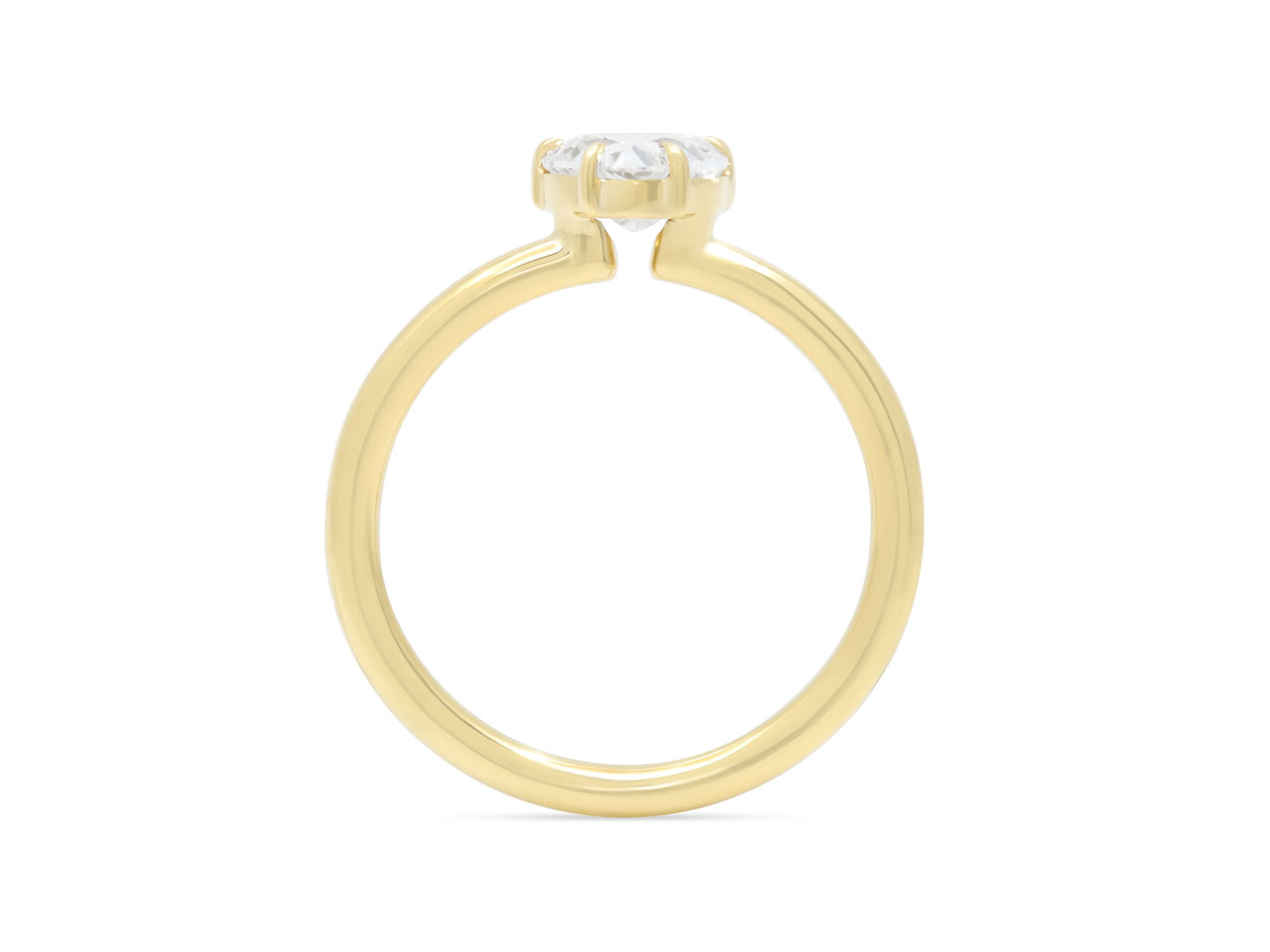 Heart-Shaped Diamond Ring, 0.71 carat, Ring in 18K Gold
